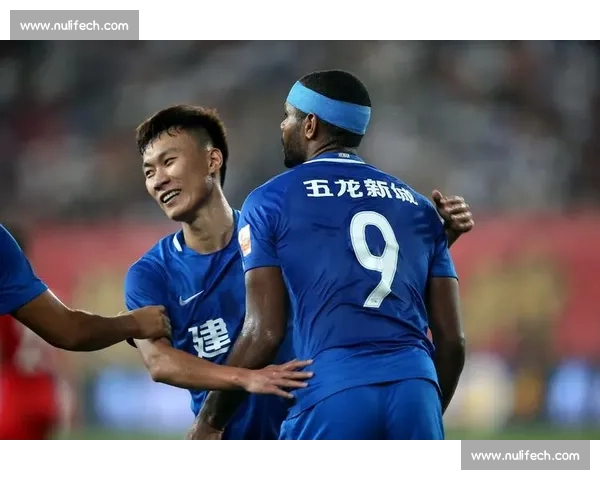 河南建业对阵山东鲁能强强对话引爆中超焦点之战赛季关键较量全景解析