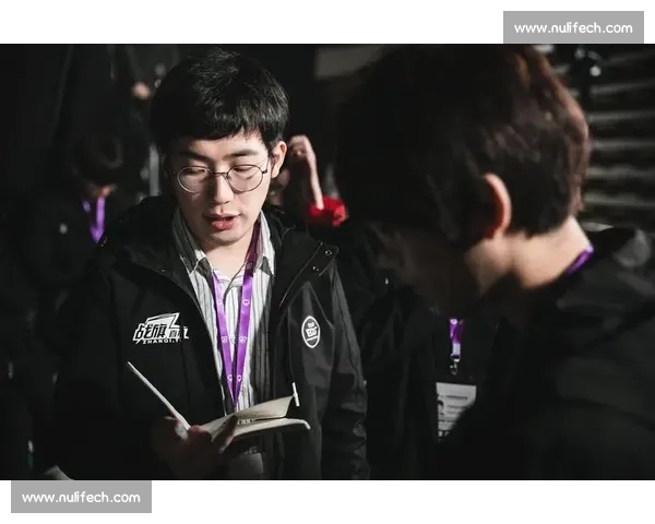 张君龙力挑战马奇马纳巅峰对决引发全球关注引领电竞新风潮